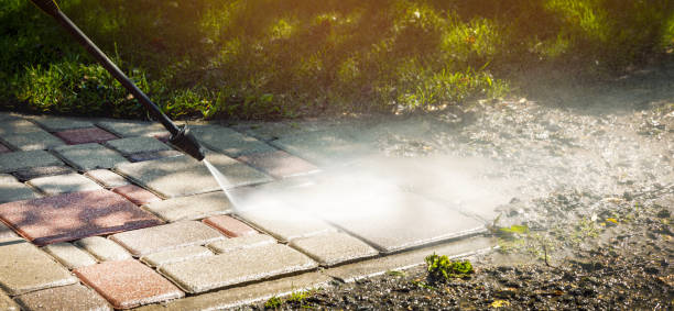 Professional Pressure Washing in North Lakes, AK